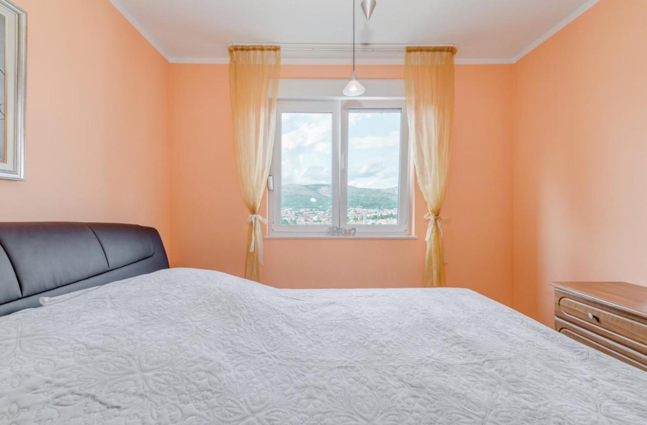 The Best Old Town View Apartment, 5 Min Walk, Parking Trogir Exteriör bild