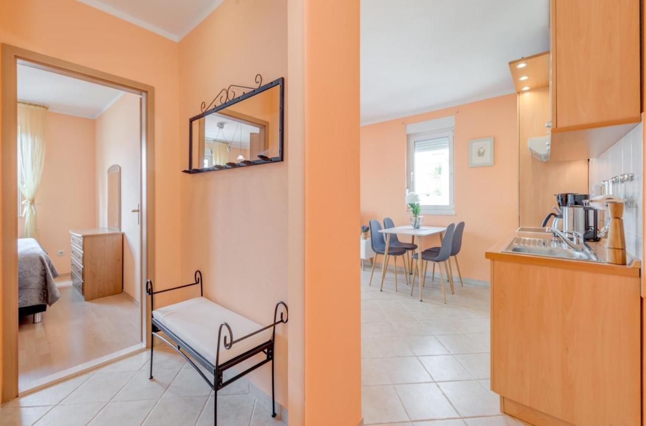 The Best Old Town View Apartment, 5 Min Walk, Parking Trogir Exteriör bild